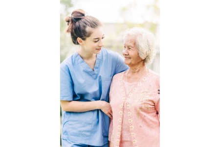 NIỀM VUI Ở TUỔI XẾ CHIỀU CỦA NGƯỜI MẸ TUỔI 80