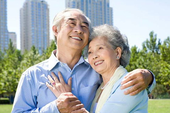 Chăm sóc răng miệng cho người cao tuổi